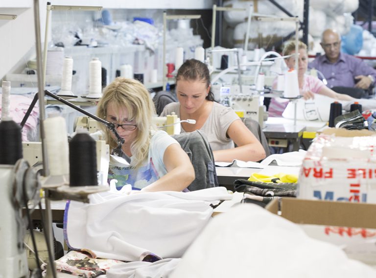 seamstresses at contrado