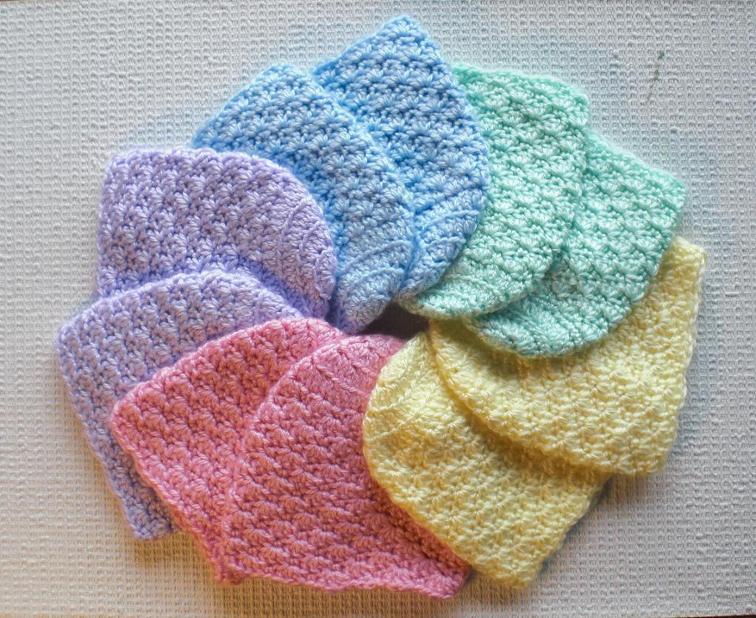 crochet baby hats